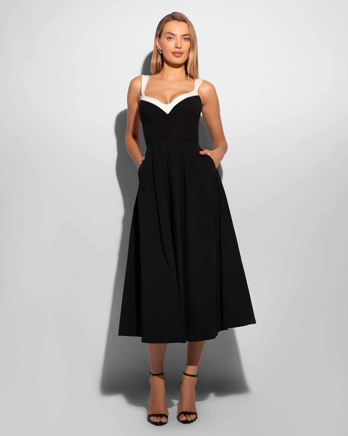 Poplin Fit & Flare Midi Dress - Black/Ivory - samana vibes