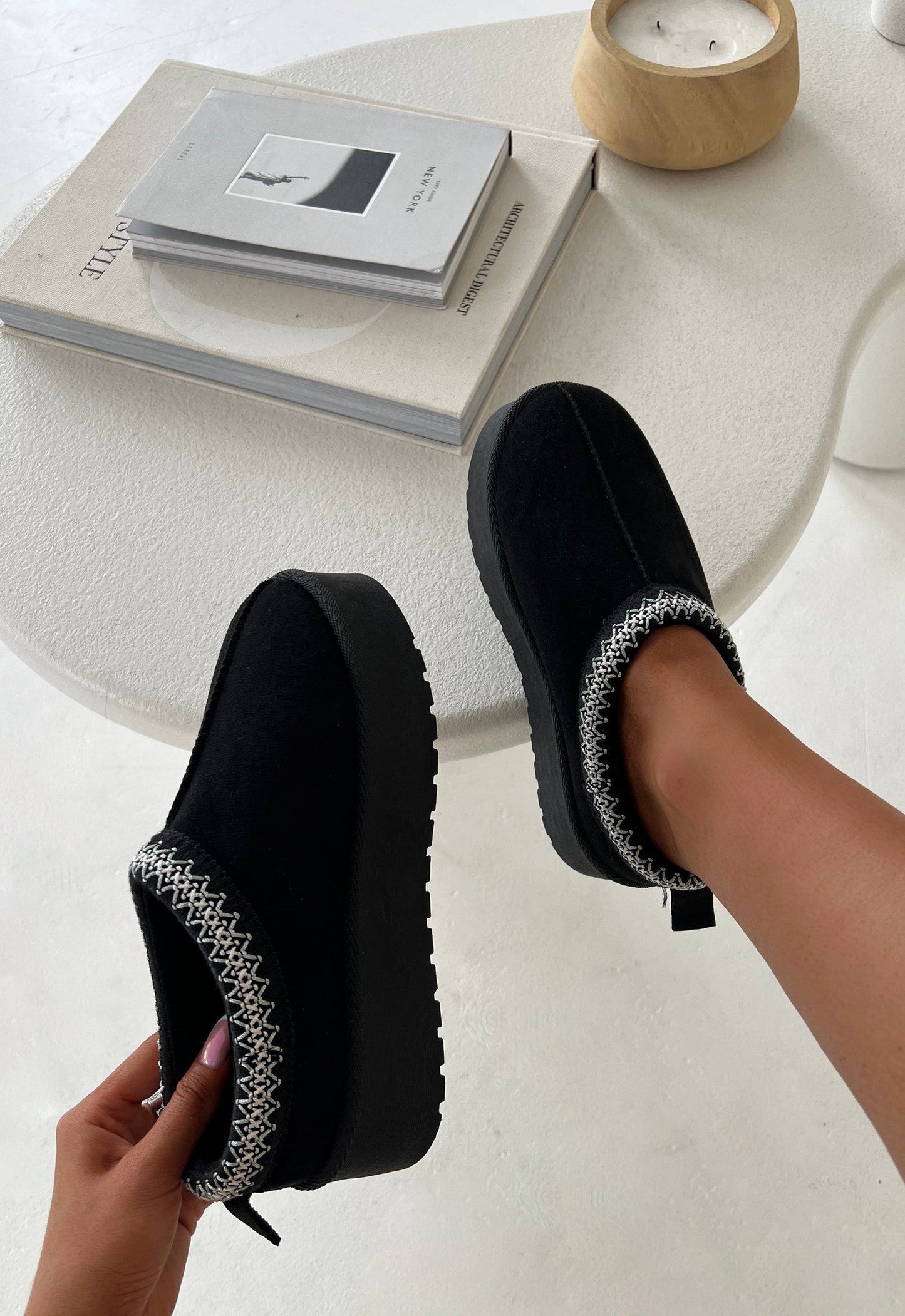 Tazzie Platform Mules - Black - samana vibes